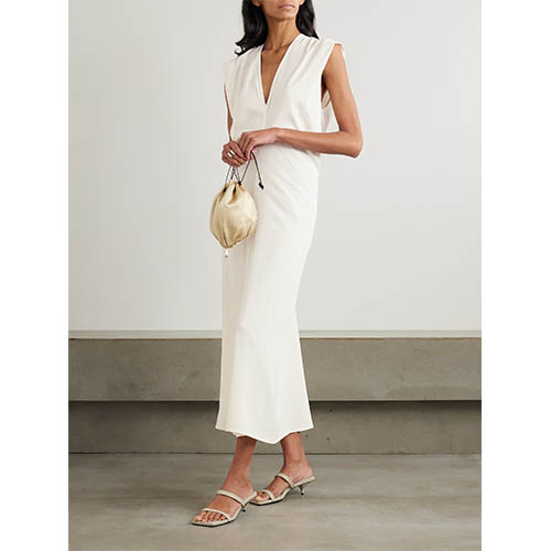 Abito longuette a V profonda senza maniche color avorio su misura